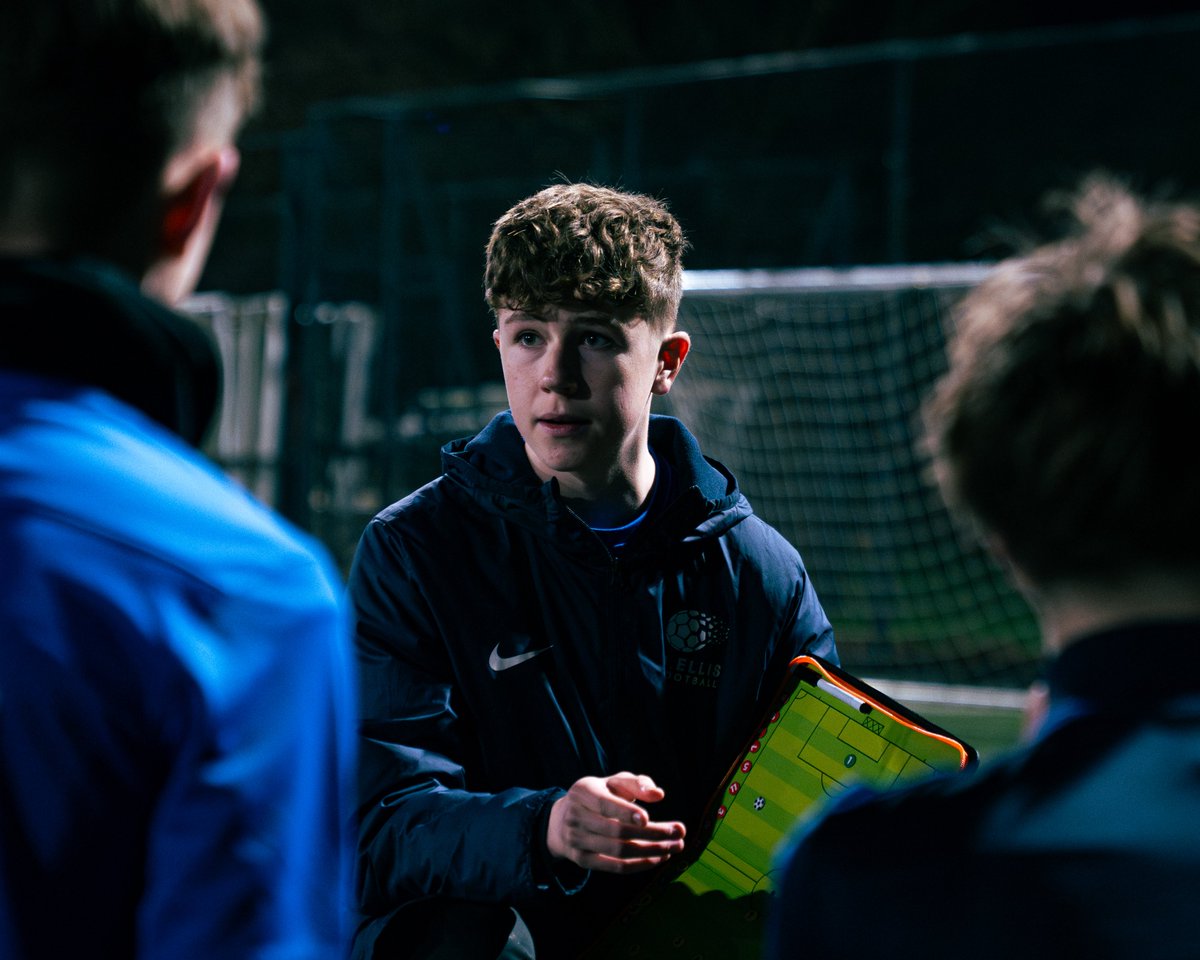 J.Ellis Football tweet media