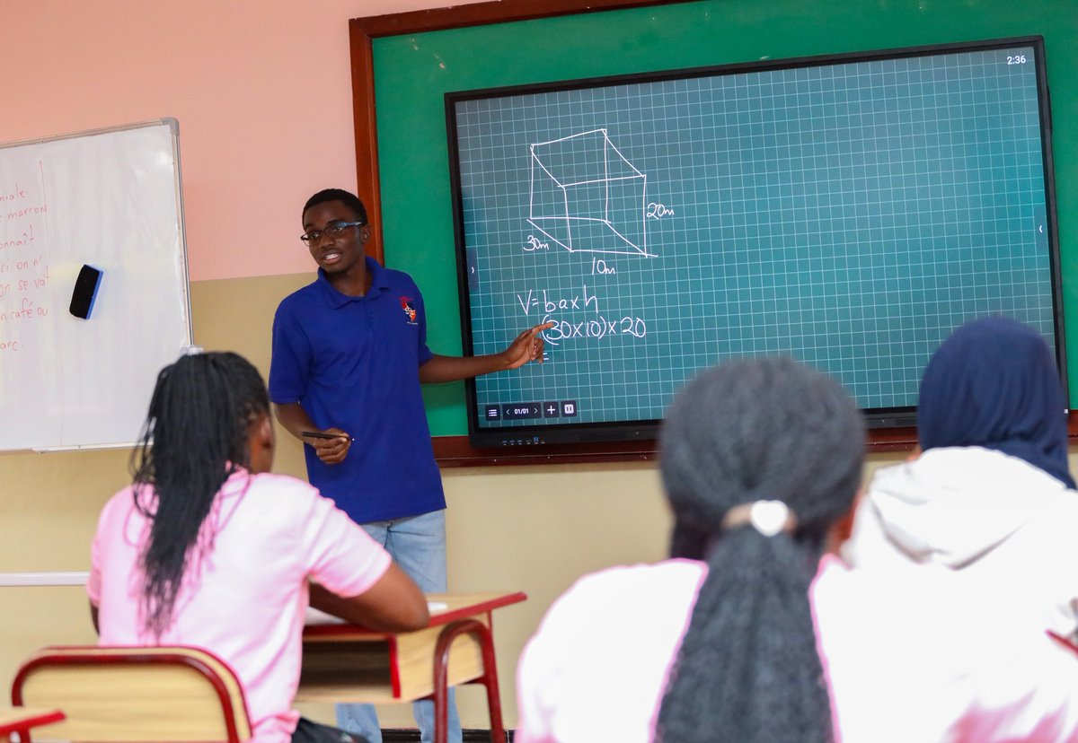 Libra International School tweet media