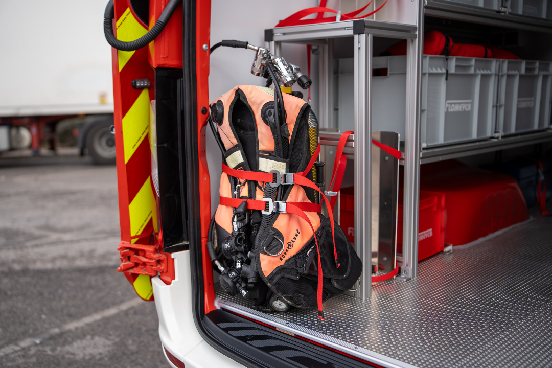 FLOMEYCA tweet media