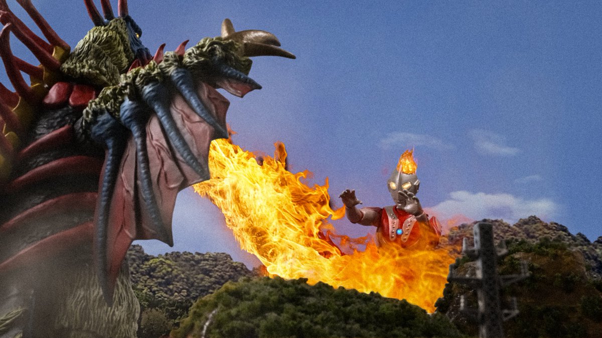 エバルト tweet media