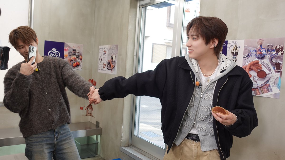 よるのブランチ【公式】 tweet media