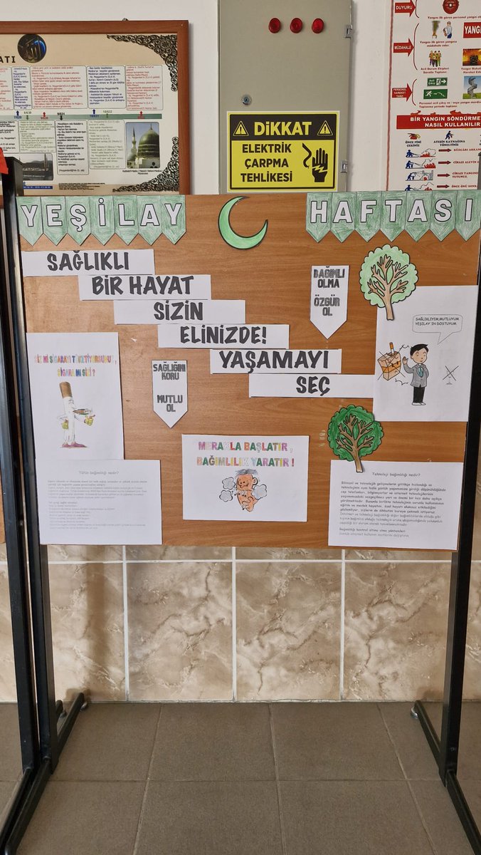 Serince Şehit Fahrettin Yavuz İmam Hatip Ortaokulu öğrencileri Yeşilay Kulübü Öğretmeni Hilal Sevencan öncülüğünde Yeşilay Haftası kutlamalarında akıl zeka oyunları ve pano düzenlemesinde bulundular.Kendilerine teşekkür ediyor, başarılar diliyoruz.<a href="/1920yesilay/">Yeşilay</a> <a href="/Yesilay_Trabzon/">YEŞİLAY TRABZON ŞUBESİ</a>