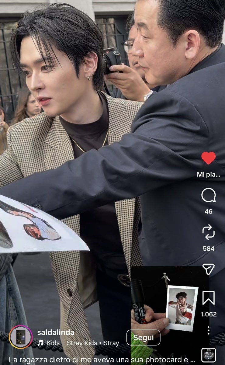 dunque il manager non voleva che minho facesse autografi ma gli altri membri li lasciano sempre liberi di autografare chi vogliono??? DIV1 SE TI PRENDO