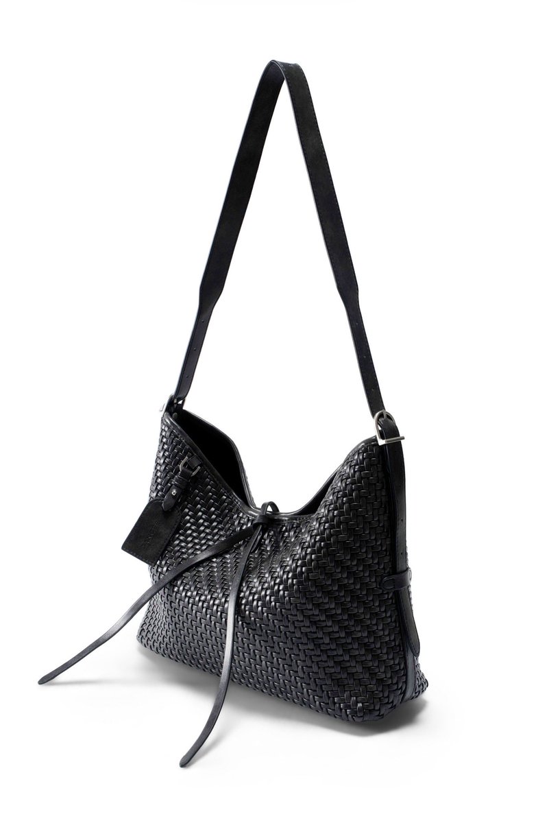 Janice Chen tweet media