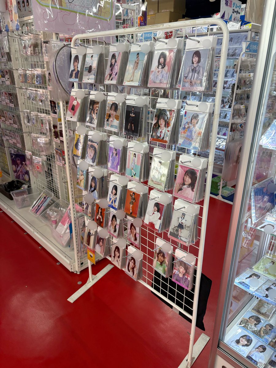 いおさんの生写真大量に追加しました！ #イコラブ #野口衣織