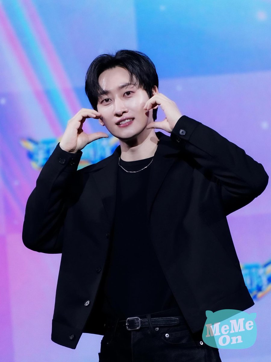 260203 memeon_music

Thr best MC Eunhyuk 😍

#EUNHYUK #은혁