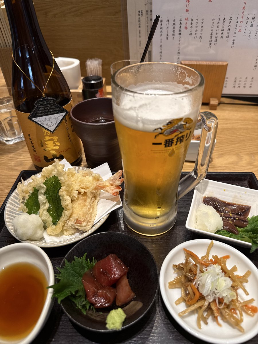 1人飲み✨😉
池袋駅にあるソバキチ❗️
あーー美味しかった、ハイ❣️ボトル入っております😁

＃蕎麦＃蕎麦好き＃池袋