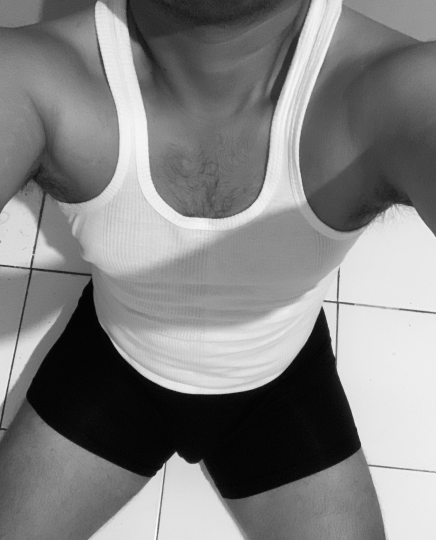 BUKAN BASE RATED tweet media