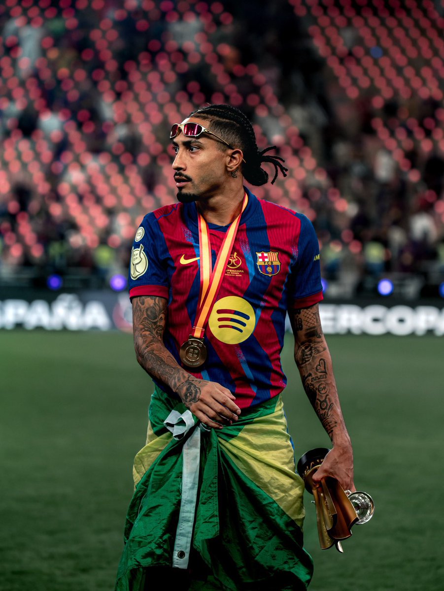 كوليزي | laliga 28 ♕ tweet media