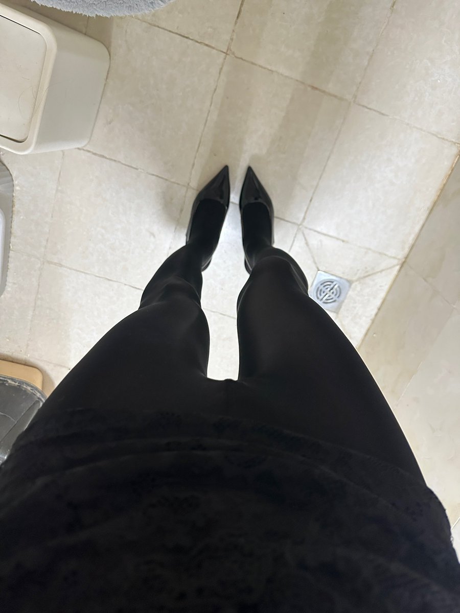 R157992R1's tweet photo. 今天带树脂🤤
#男娘 #雌堕 #cd #贞操锁 https://t.co/9pqh1UX9YN