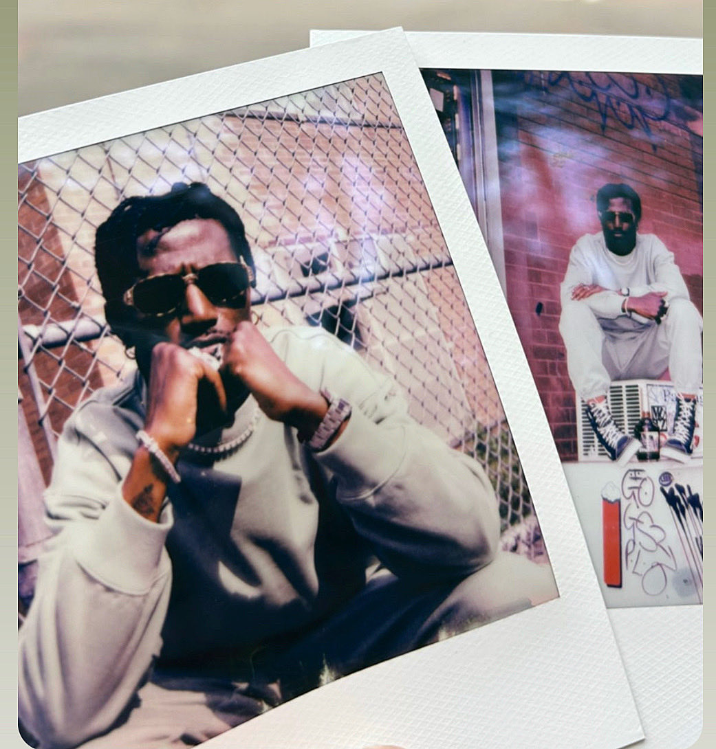 OCTOPIZZO's tweet photo. I dropped a mixtape so polished they mistook it for an album; sonically outclassing catalogs,no noise just legacy in the mix, had the whole rap game revising their standards in silence. 

🖋️⚡️✒️ 88  #InTheMeantime OUT NOW

#DON 🐐 https://t.co/wtlOEXXvUI