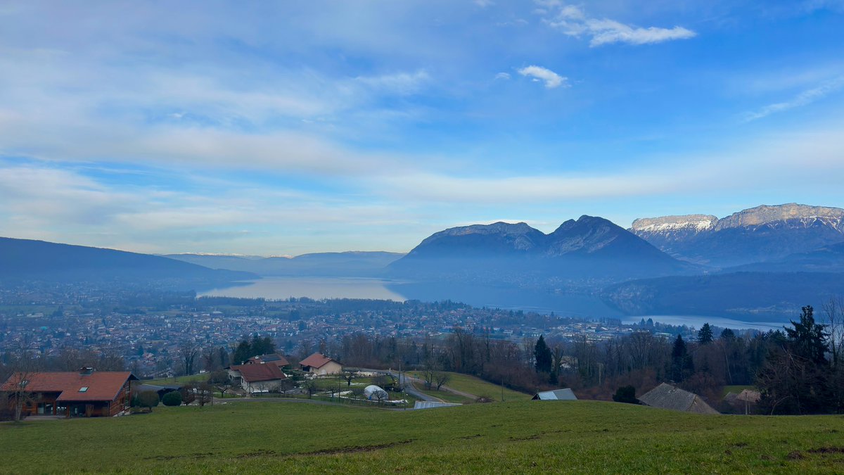 s (@sara2013far) on Twitter photo 