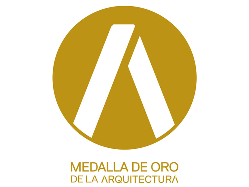 🏅 Se abre el plazo para presentar candidaturas a la Medalla de Oro de la Arquitectura.

📅 Podrán concurrir propuestas hasta el próximo 15 de abril.

🏆 La entrega tendrá lugar el 9 de junio, en el marco de la gala de los #PremiosARQUITECTURA 2026.

cscae.com/index.php/csca…