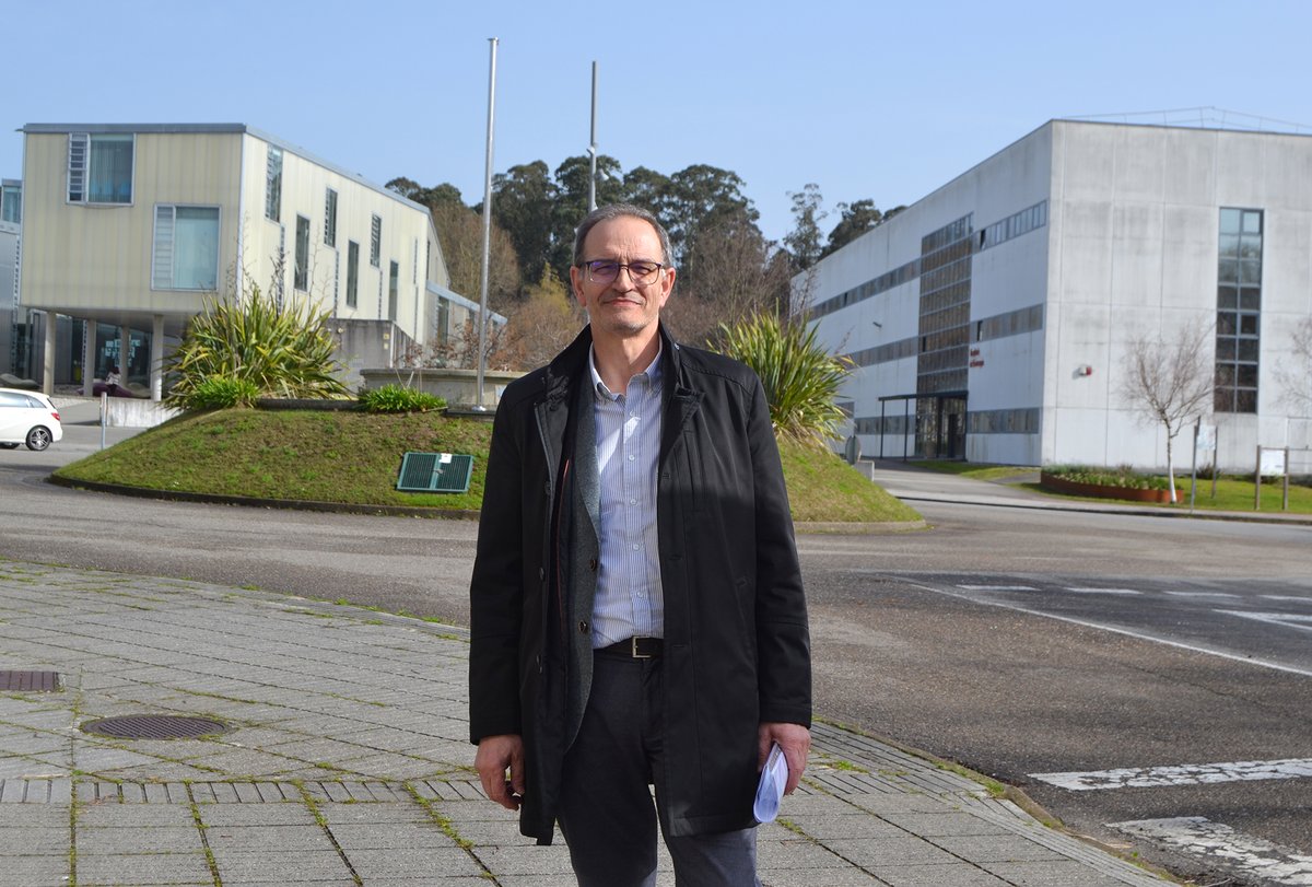 DUVIrrss's tweet photo. O catedrático de Dereito Mercantil Julio Costas foi elixido novo valedor universitario da @uvigo no Claustro celebrado en Pontevedra, no que tamén se presentou a segunda diagnose do acoso sexual e acoso por razón de sexo na Universidade.

➡️ https://t.co/IgZkSMiNP4

#duvi #uvigo https://t.co/vYQmG9sACo