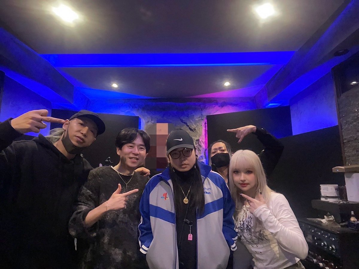 次作のマスター完遂。
最高の楽曲と最高のMixにより革新的なメタルが誕生しました。
乞うご期待！