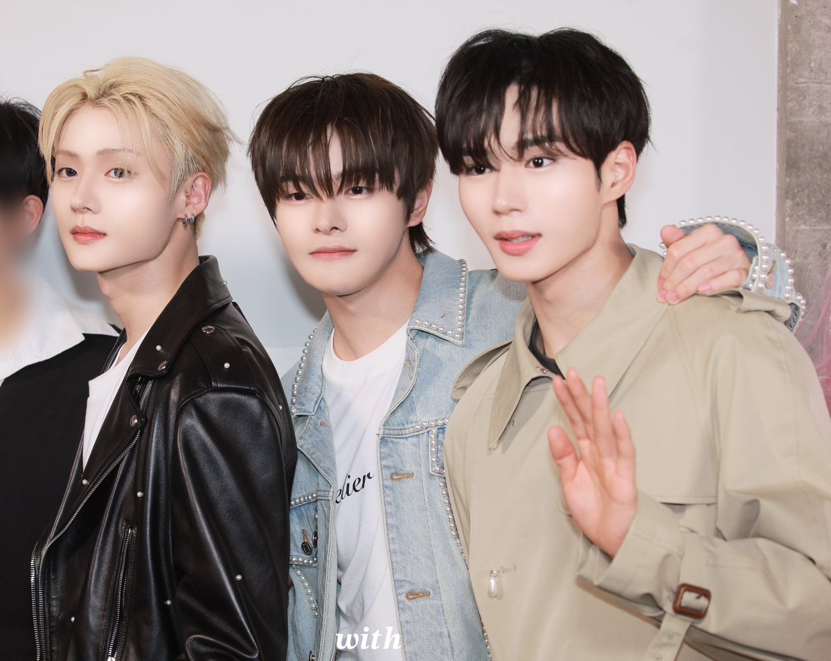 𝒘𝒊𝒕𝒉 tweet media