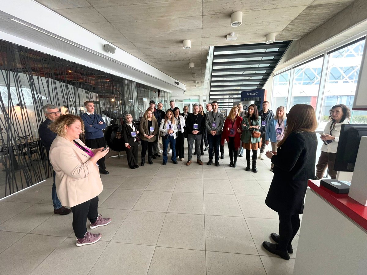 ENTRANTproject's tweet photo. Day 1 of our Long Term Training in Lithuania is underway! 🚀From ecosystem insights at Tech-Park Kaunas to hands-on workshops in Project Management &amp; Branding, startups from RO, HR, DK &amp; TR turned strategy into action.
Innovation. Collaboration. Growth. #Entrant #LTT #Startup https://t.co/8cgtaAzSVC