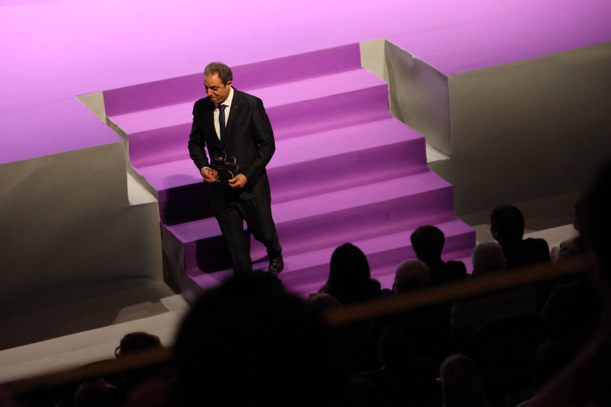 Corts Valencianes tweet media