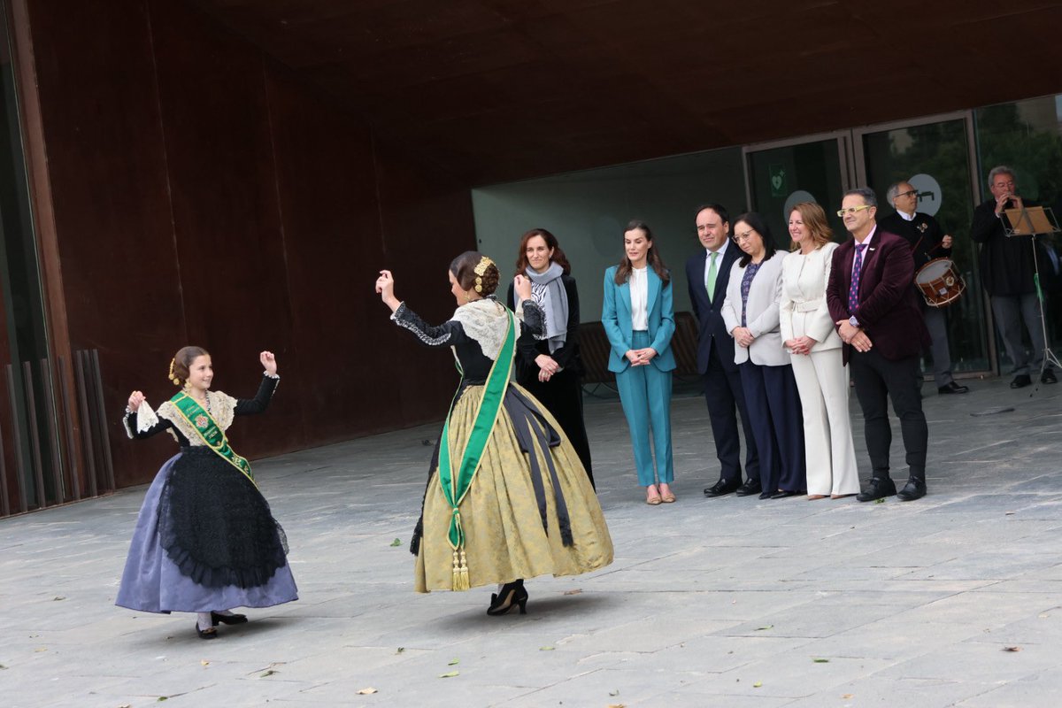 Corts Valencianes tweet media