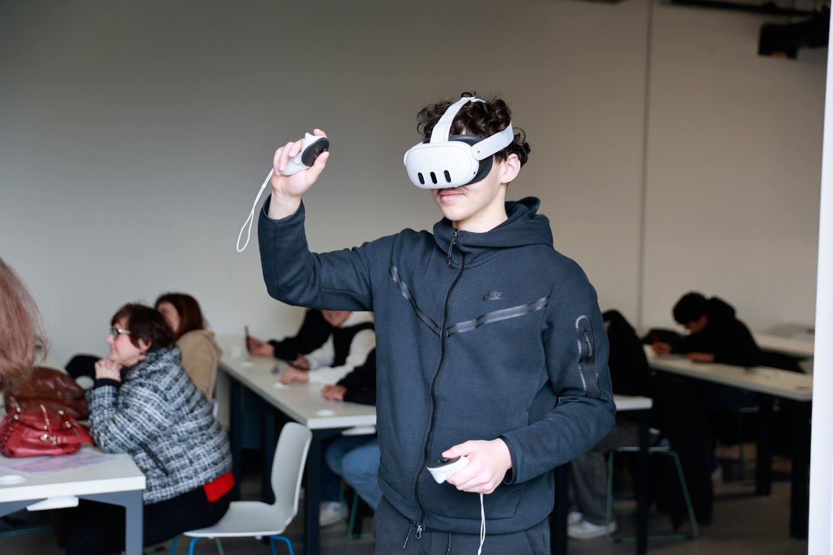 Human Technopole tweet media