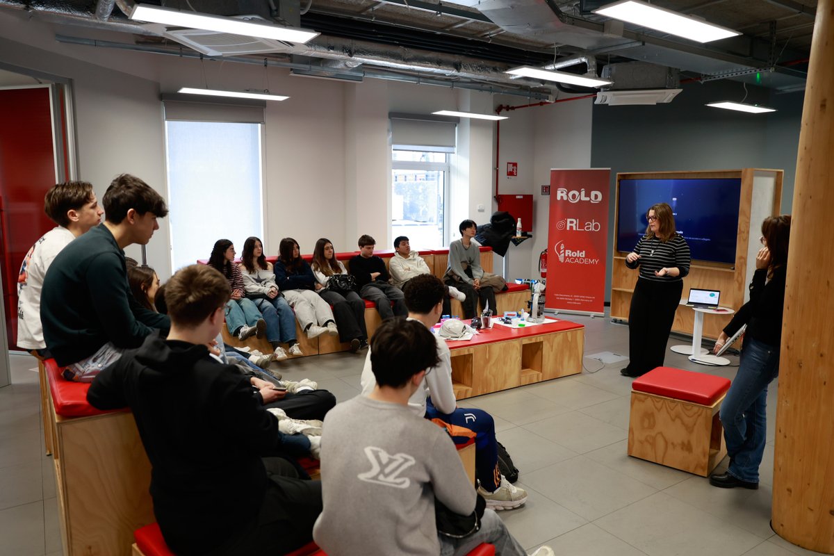 Human Technopole tweet media