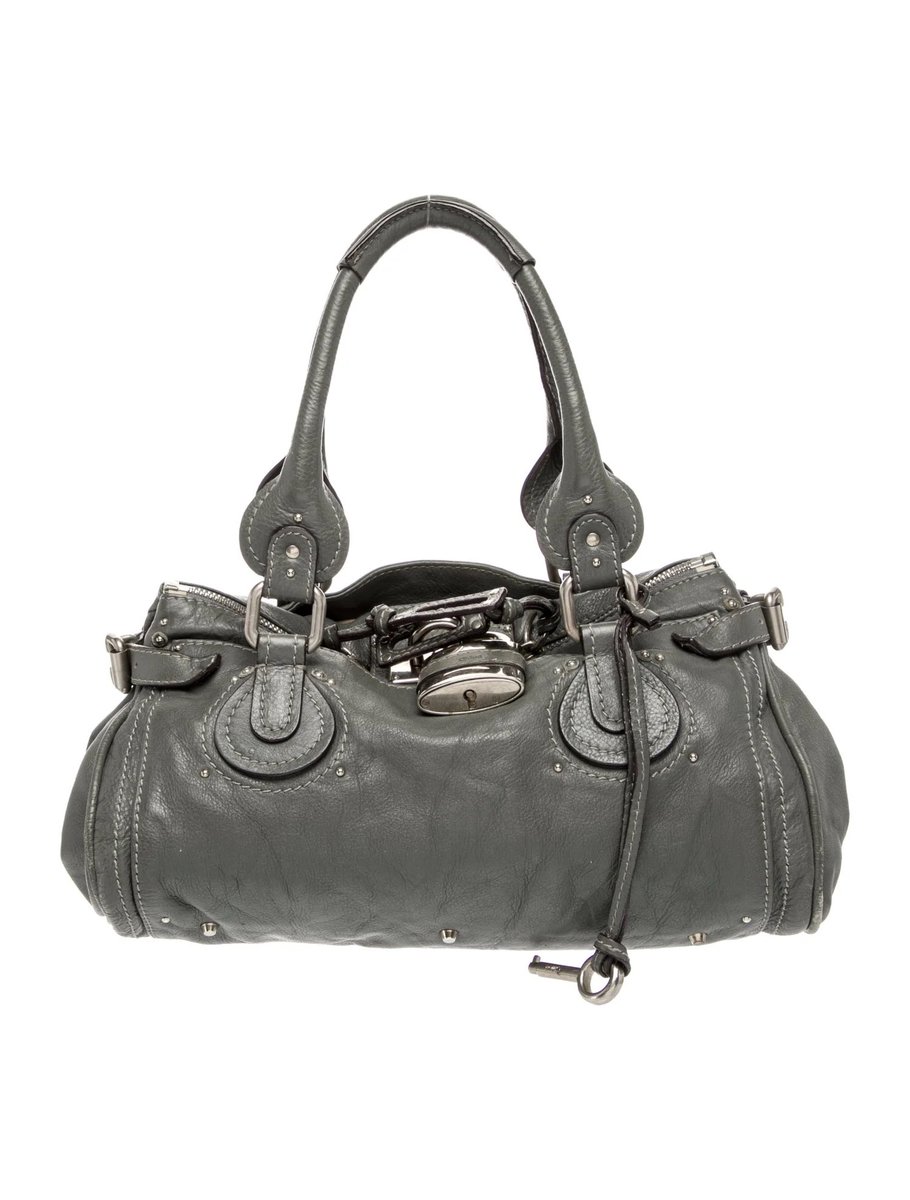 halle berry carrying a chloé leather paddington (2006)