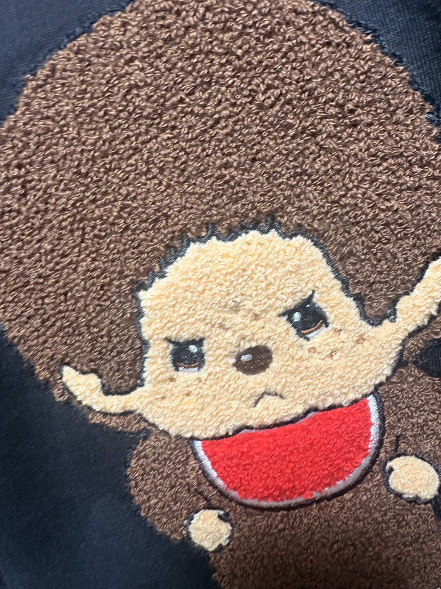 monchhichi0423's tweet photo. 怒ったお顔のモンチッチ可愛すぎて
黒とグレーの２色買いしてしまった🌷

 #モンチッチ
 #しまむら
 #怒り顔
 #２色買い
 #可愛すぎて
 #選べなかった https://t.co/hNZlBuGQ65