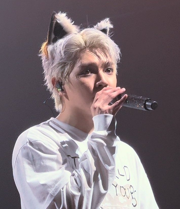 the most beautiful eyes i've ever seen !!!!!! 💗 💘💘 #TAEYONG