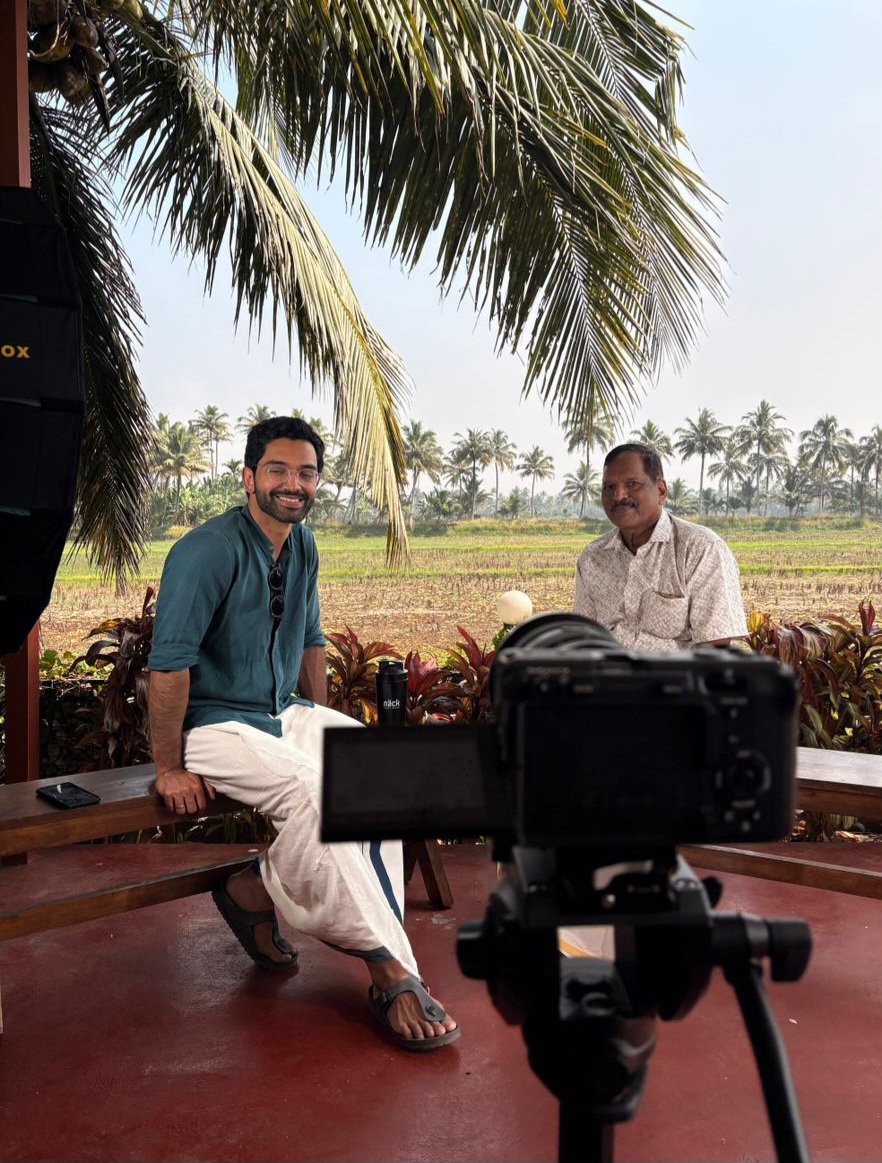 By day Sreejith Sarma is a houseboat owner in Kumarakam; by night he transforms into an embodiment of the goddess Bhadrakali. For Episode 5 of SAGA with <a href="/Arpo_IN/">Arpo | ആർപ്പോ</a> I met Sreejith and his father to discuss the dying Theeyattu tradition in Kerala: youtu.be/Q4U_o3YRZTw
