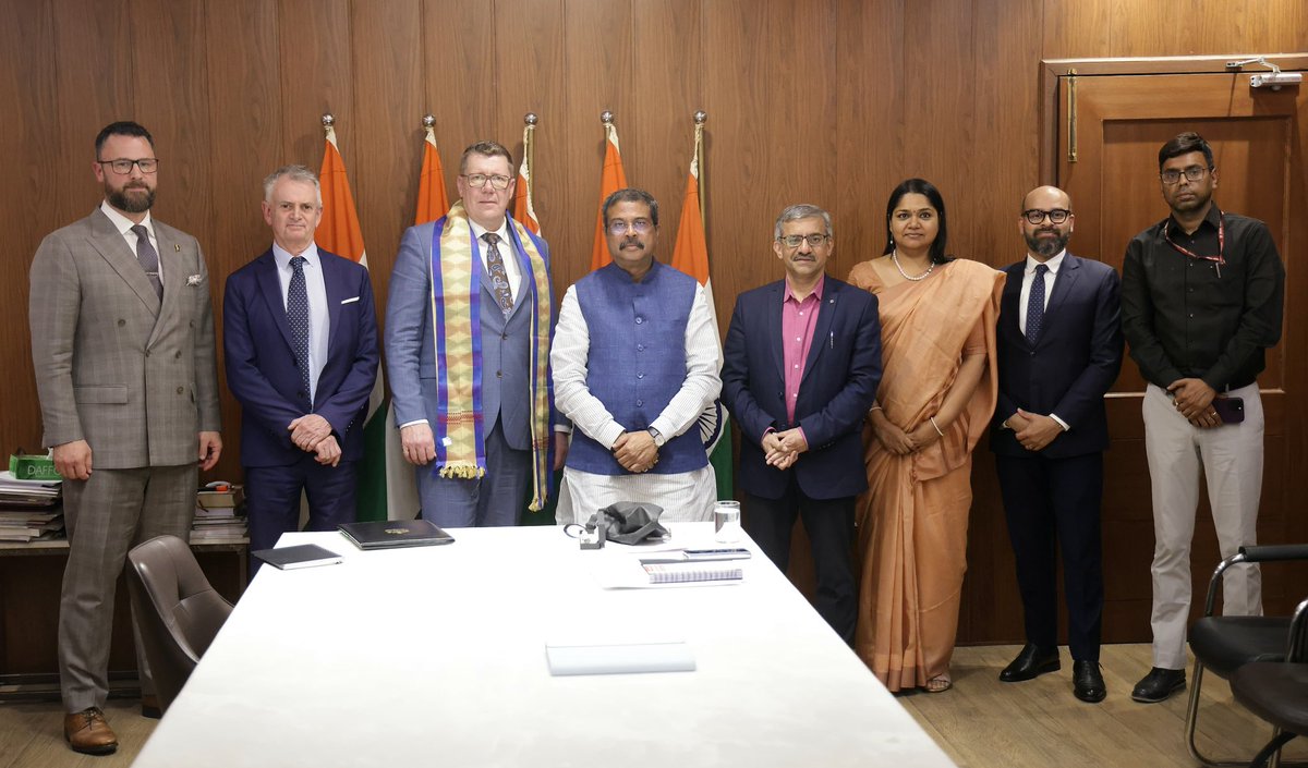 Dharmendra Pradhan tweet media