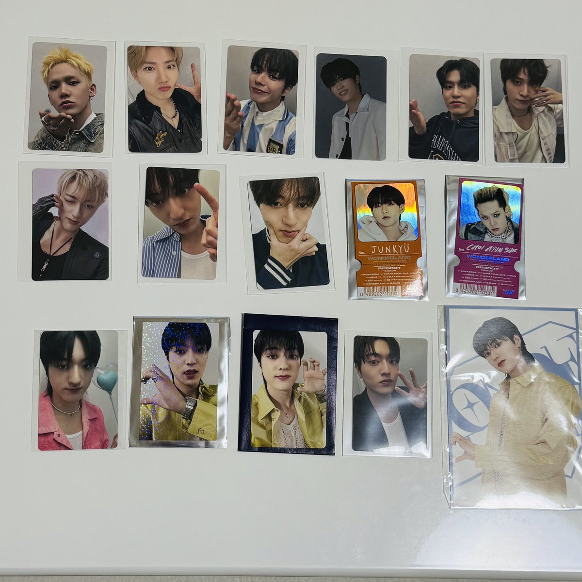 treasure トレカ 特典 交換 グッズ 買取 【譲】写真のもの 【求