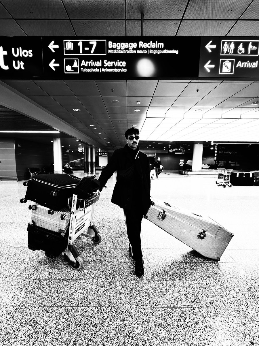 Swim School tweet media