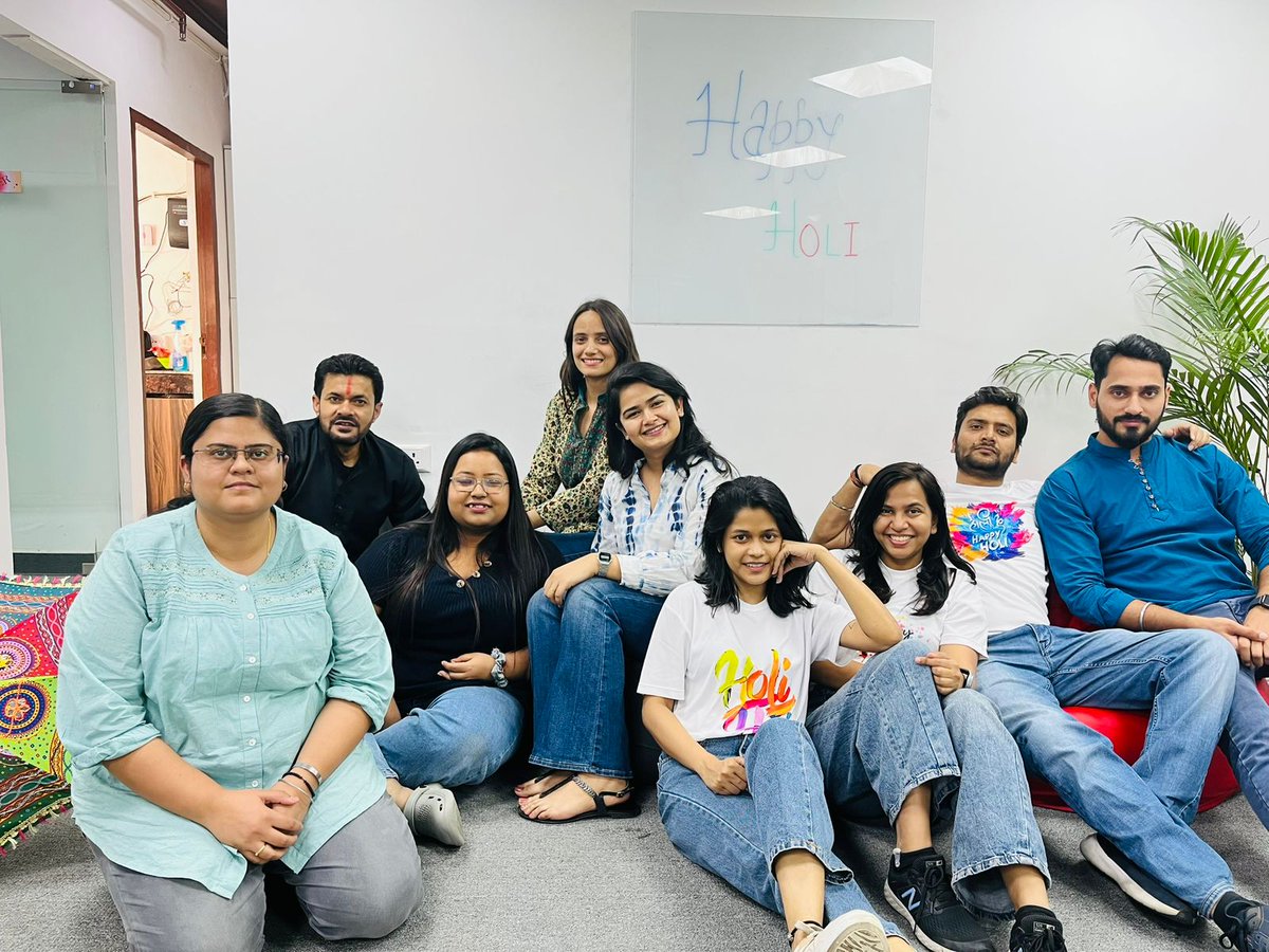 DevInsights tweet media