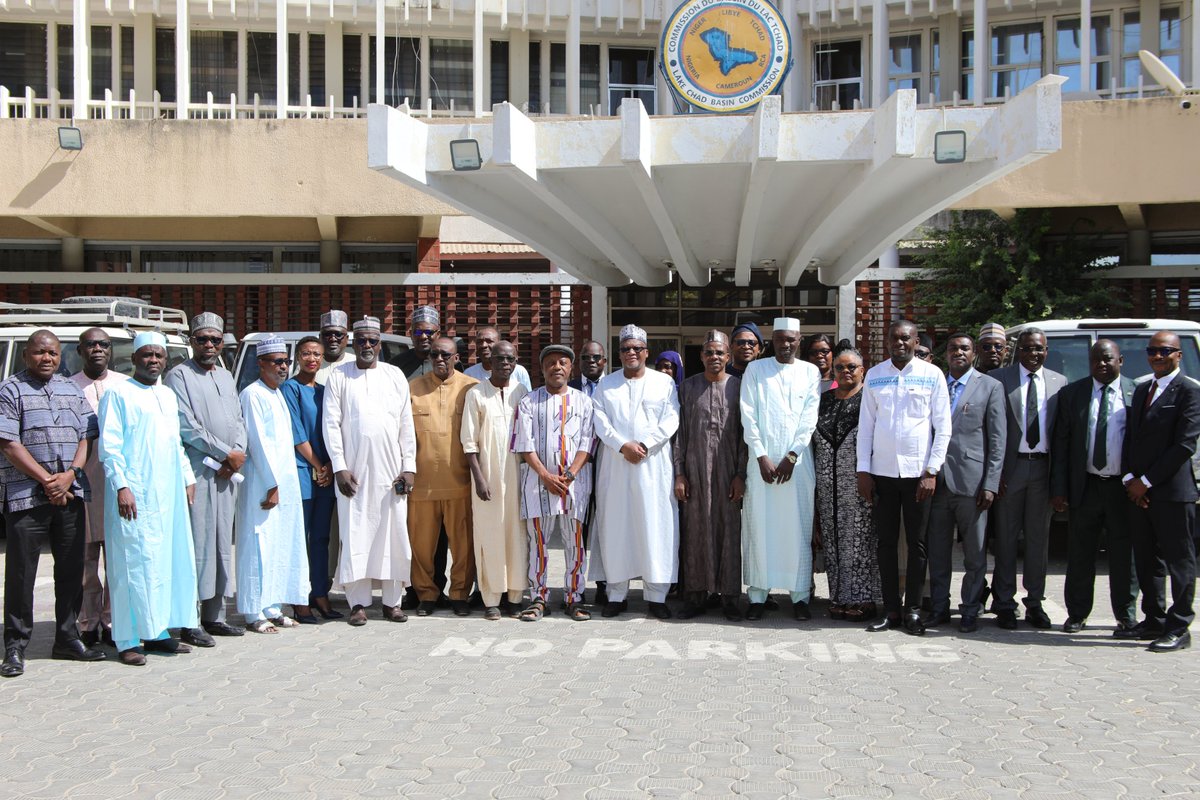 lcbc_cblt's tweet photo. 🗓️ Day 1 in N'Djamena!

The 3‑day Meeting of the Committee of National Experts, preparatory to the 71 Ordinary Session of the Council of Ministers of the #LCBC, kicked off today in N’Djamena, 🇹🇩.

Focal Points from Member States of 🇨🇲🇳🇪🇳🇬🇹🇩🇨🇫🇱🇾are reviewing key documents and laying the groundwork ahead of the Ministerial Session scheduled for 6 March 2026.

#LCBC #LakeChad #RegionalCooperation #Chad