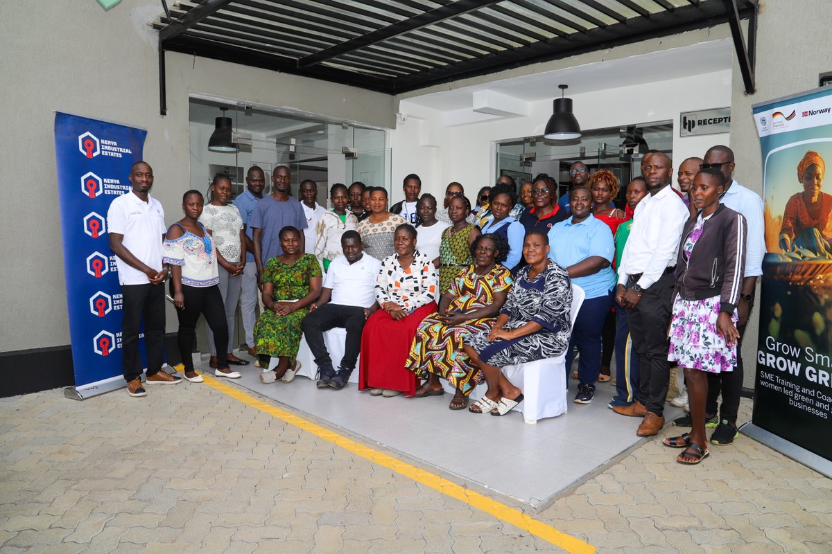 KIE_Kenya's tweet photo. Day 1 of the SME_Loop Training in Homa Bay County successfully brought together local entrepreneurs for practical sessions on financial discipline, enterprise growth & business sustainability.
Strengthening SMEs for long-term impact.
@kawira
@StanbicKE
#SMELoop #HomaBayCounty https://t.co/8adDeY1bz0