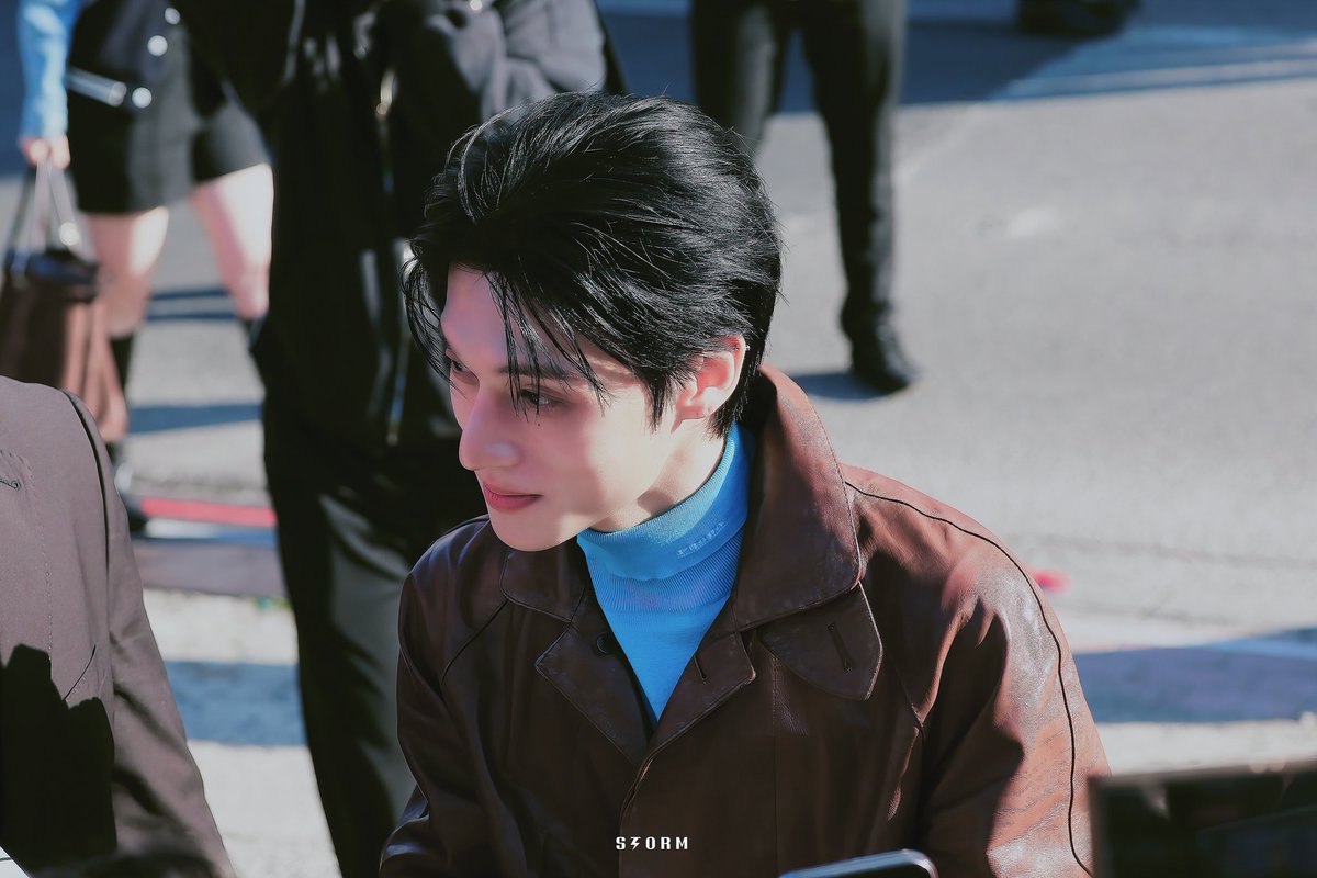 𝙎𝙏𝙊𝙍𝙈 tweet media