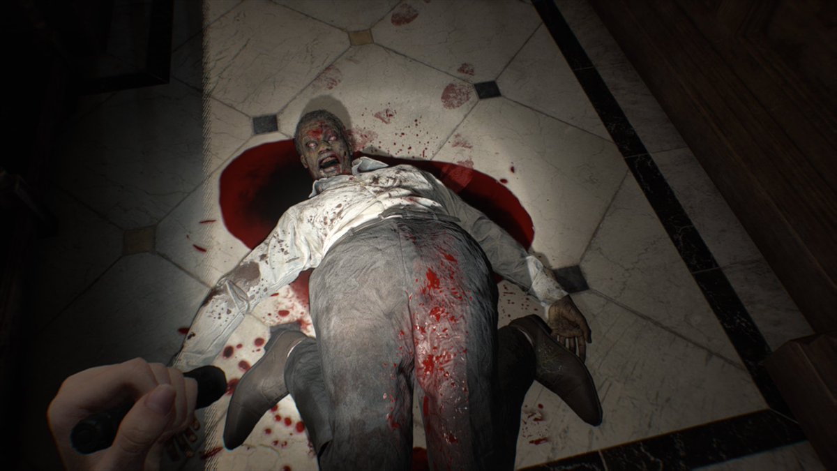 チン見せゾンビエグい