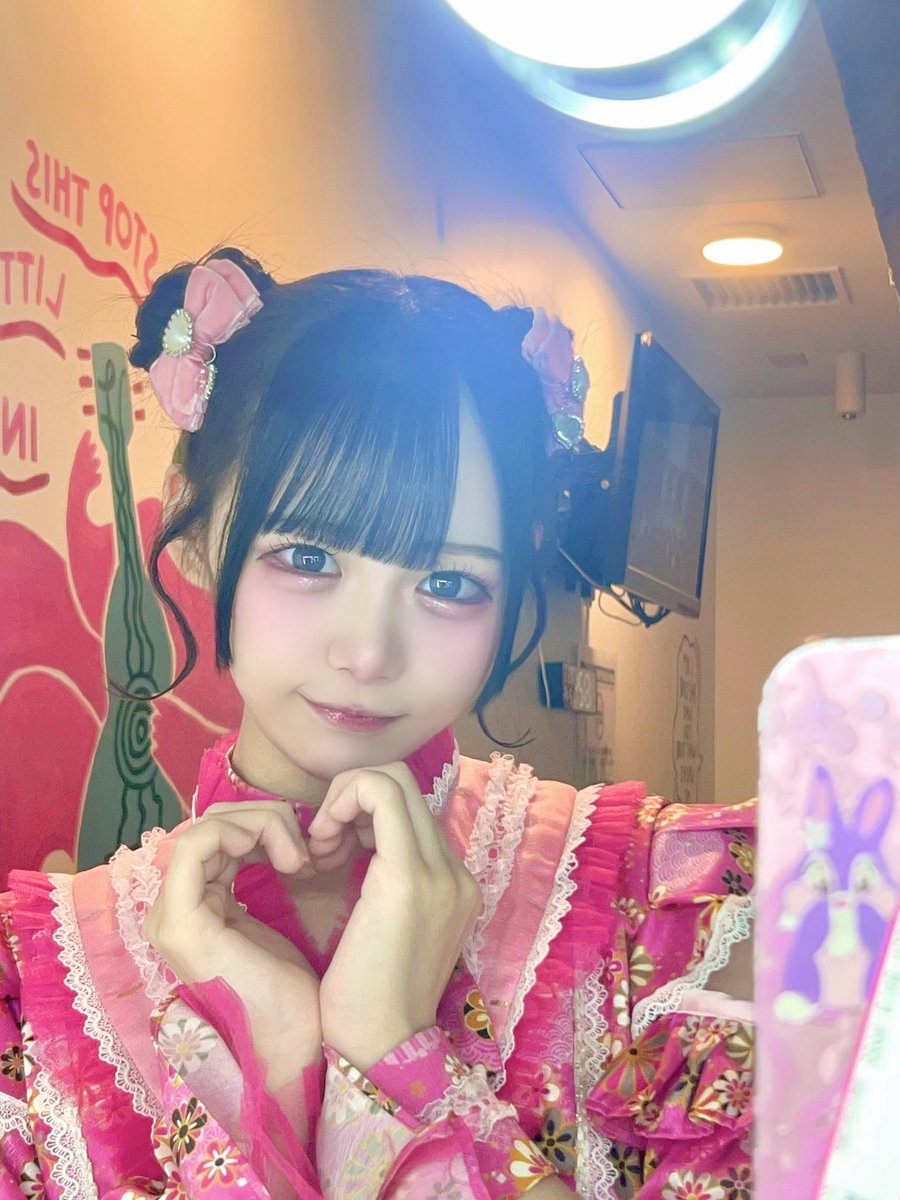 上げてるとより小顔で可愛いな