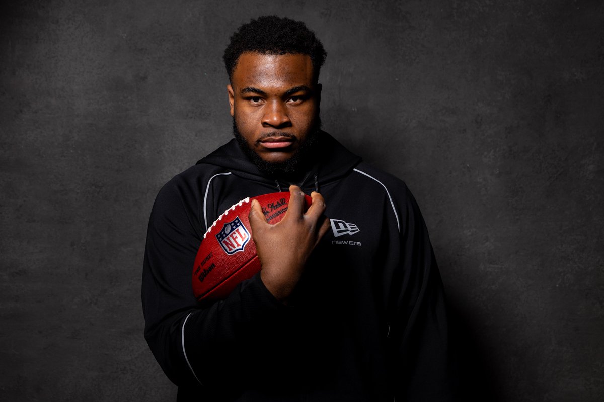 NFLAfrica's tweet image. .@OU_Football's Febechi Nwaiwu reppin' Naija 🇳🇬 #NFLCombine