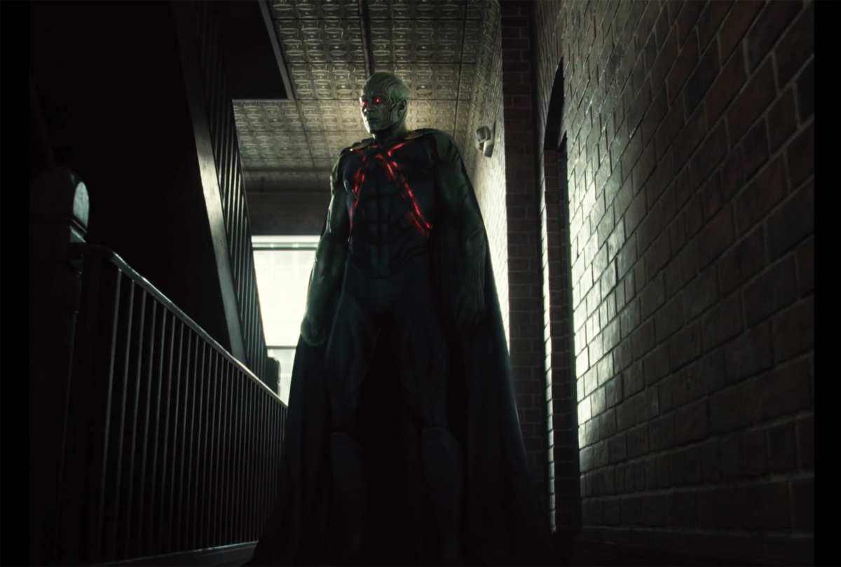 Técnicamente J'onn J'onzz aka el Detective Marciano no ha debutado aún en acción real en el cine. Sí lo hizo en el Snyder Cut de La Liga de la Justicia en HBO Max. En el DCEU fue el alter ego del General y luego Secretario de Defensa Calvin Swanwick, con el actor Harry Lennix.