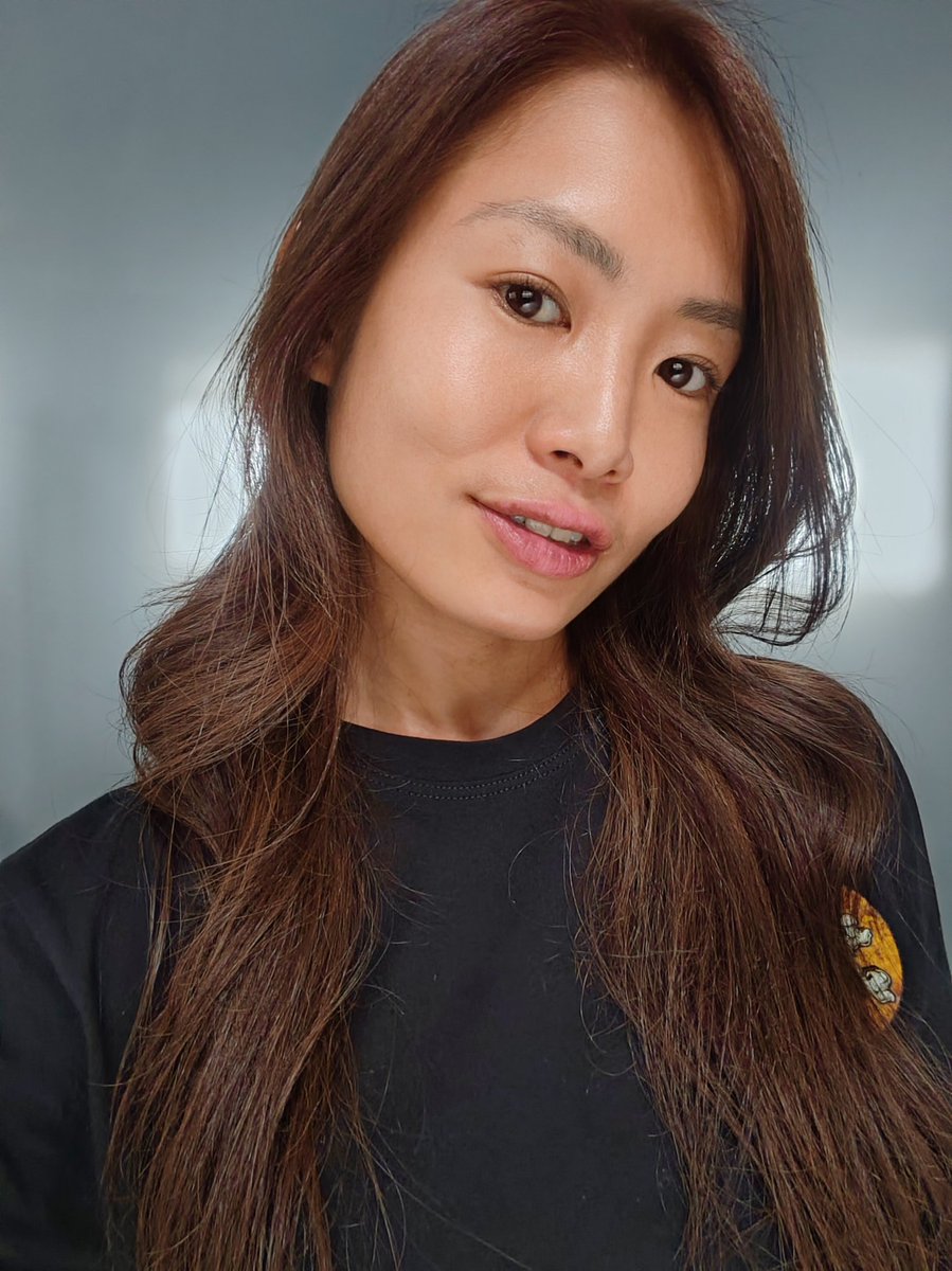 thisishellmel tweet media