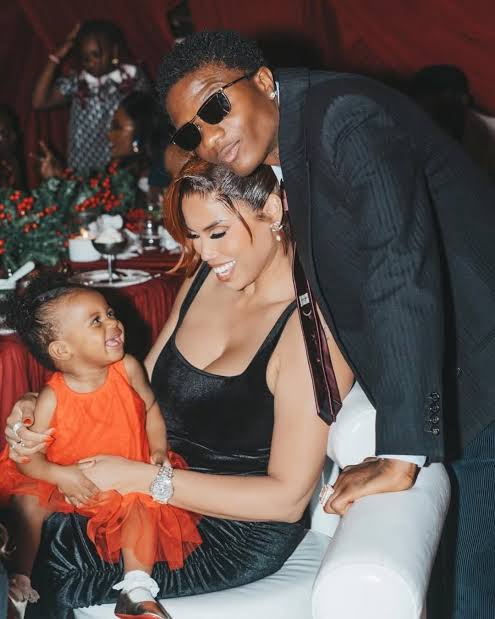Senders_hub's tweet photo. WizKid and Jadda P, love beat everything on earth.
❤️❤️❤️❤️❤️❤️❤️❤️❤️❤️❤️❤️ https://t.co/yqHFfFK5gi