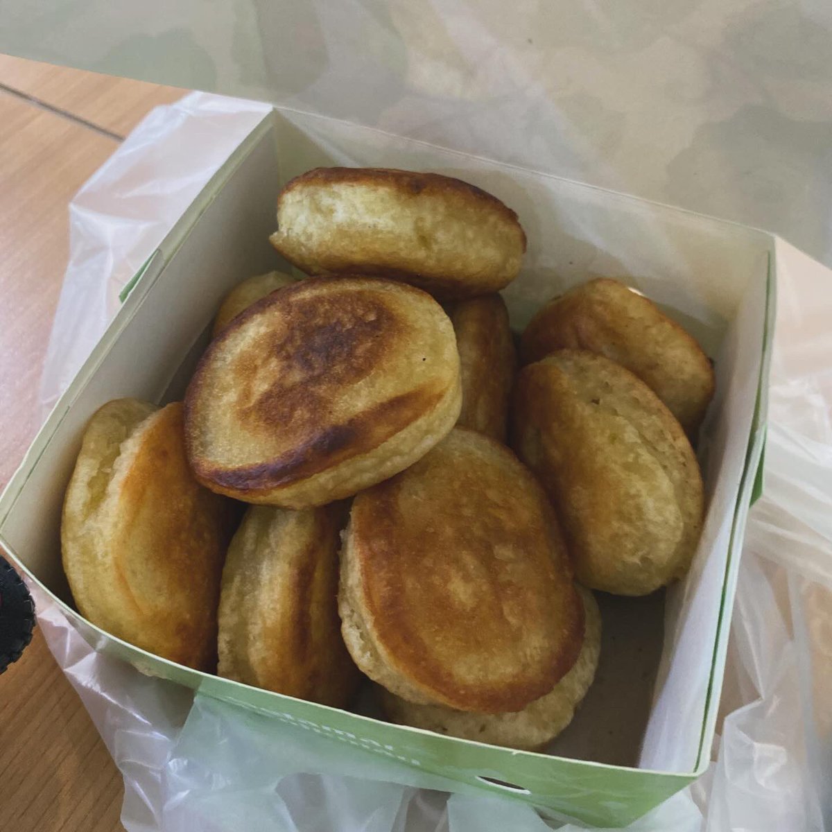 caalese_'s tweet photo. ini kue samir terenak yg pernah gue makan… penemuan 23 tahun https://t.co/GEMXcNw2Fj