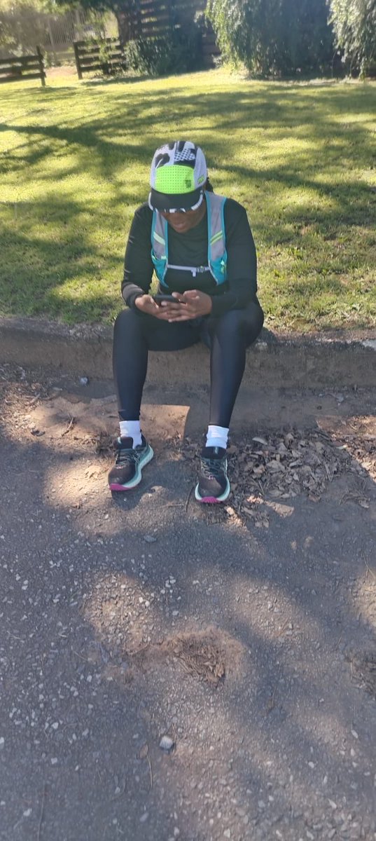 NicciKwanini's tweet image. I never thought I’d enjoy going for runs under the midday sun , but Cosmos-3-in-1 has me in an absolute chokehold..😅✨ 
#TrapnLos #RunningWithTumiSole #vitality