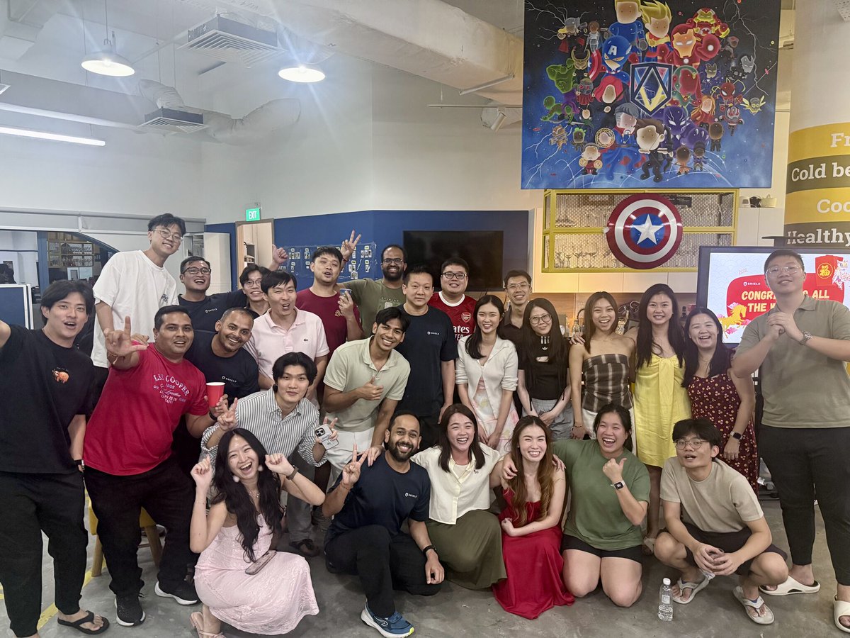 shieldfraud's tweet image. Galloping into 2026 with #TeamSHIELD! 🧧✨

Lunar New Year vibes at the office: Lion Dance drums, Lo Hei toss chaos, and Year of the Horse cheers! 🐎🍊

Wishing partners, clients, and friends rapid success and prosperity! 🧧🏮