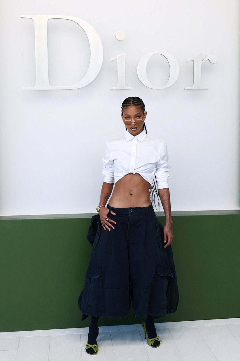 metgalacrave's tweet photo. Willow Smith at Dior Fall/Winter 2026/2027 Women’s Ready-to-Wear Collection Show. https://t.co/3c0nMUhoeD