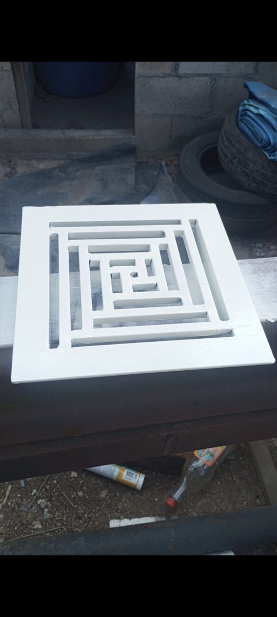 MELVIN 🇸🇻 tweet media