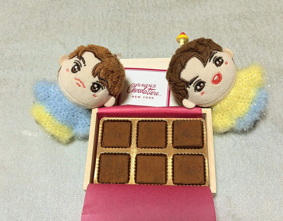自分の機嫌は自分でとるためチョコを一粒🍫美味しいなぁ🥹
5thAVENUE 🍓🍫