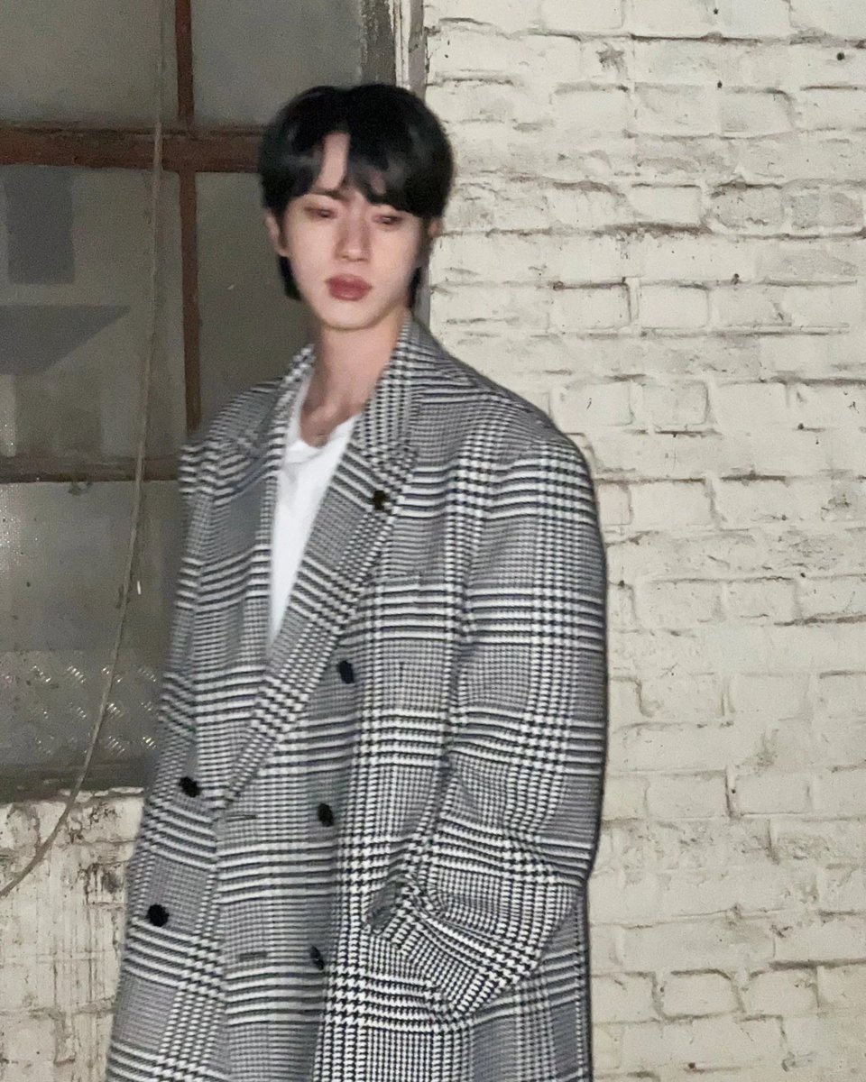 이거 왜 이렇게 남친짤 mood ••• 인거임 !!!!!!!!!!!