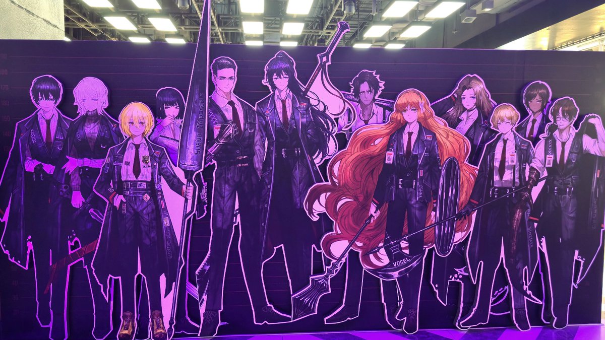 【림버스 컴퍼니 3주년 팝업 스토어 in 더현대 : 서울】다녀왔습니다!
오늘은 3월 3일, 돈키호테의 생일~!🎂 3.3.3 기념일이에요!🌟
기념으로 나눠 드시면 좋을 것 같아 케이크랑 바나나우유(몽키돈키가 생각나서...🐵)와 함께 생일 축하 노래도 부르고 간단한 생일파티(?)를 했답니다~!🎉
바쁘신